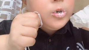 Мокрый мел снежок