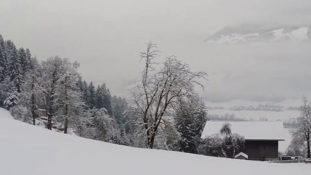 В долине выпал снежок смотреть онлайн