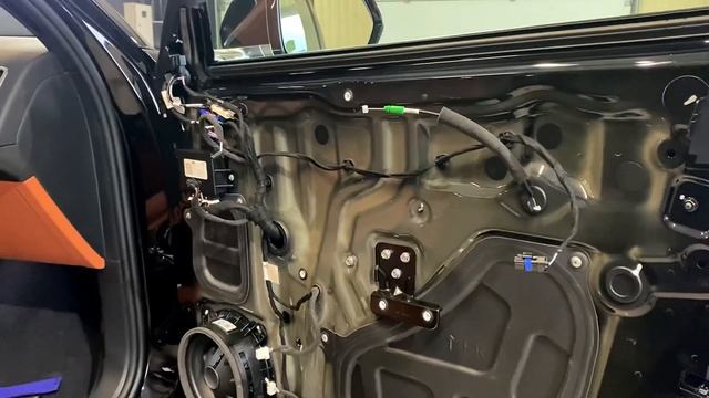 Lixiang L7. Шумоизоляция арок и дверей. смотреть онлайн