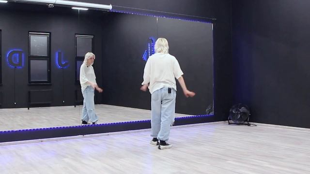 STRAY KIDS - GET LIT Dance Tutorial Русский Туториал смотреть онлайн