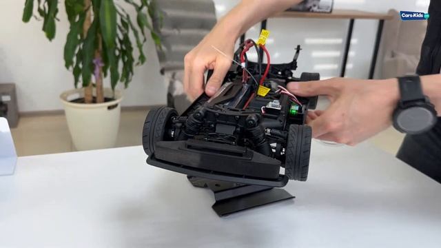 Радиоуправляемая машина для дрифта HSP HNR H9803 H98265 4WD смотреть онлайн