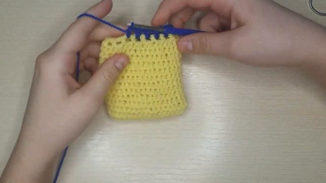 Сумка для телефона крючком Crochet phone bag