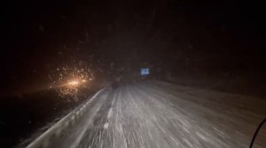 Грузился почти на пляже. Груз разваливается прямо на ходу. Вот пуканы то она ваши разорвала.
