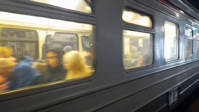 ЭД4М 0296 отправляется со станции Лосиноостровская смотреть онлайн