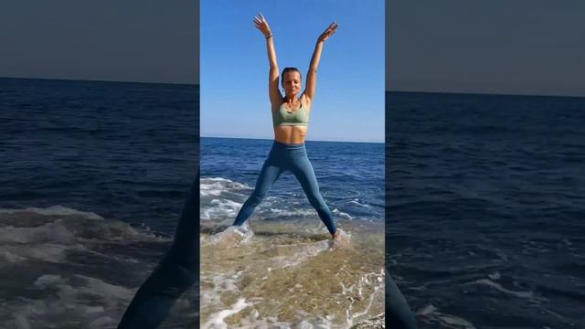 Йога с Гайяной смотреть онлайн