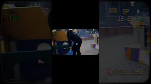 Смешной паркур ( если за тобой гонится сторож) смотреть онлайн