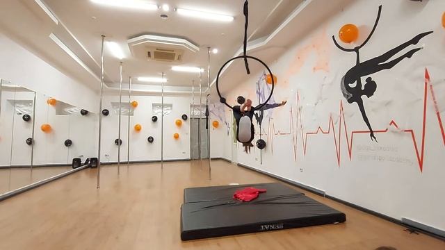 Пилипюк Катерина Aerial Hoop аматори 6 9р 