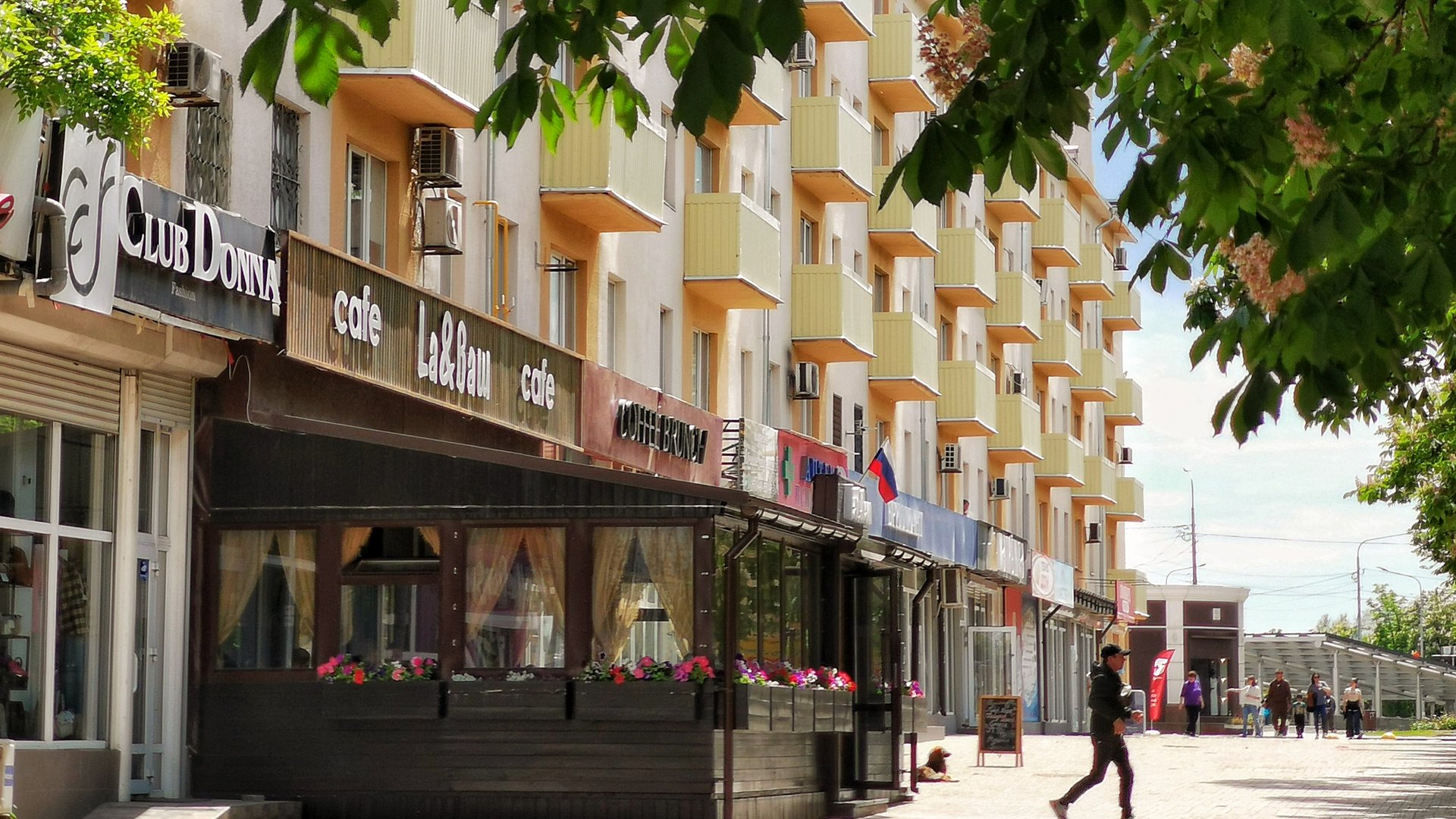 МАРИУПОЛЬ Жители ждали Этого Начали заселяться в Этои дома🏢Восстановление и Жизнь Сегодня смотреть онлайн