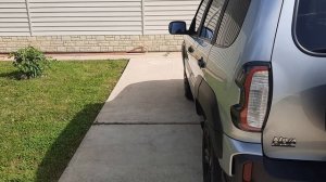 Лада Нива Тревел 2 года 18000 км.