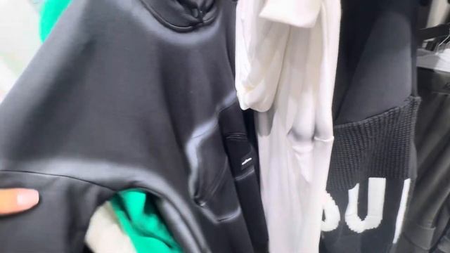 Большие размеры /КОСТЮМЫ , КАРДИГАНЫ , ПЛАТЬЯ оптом из ?