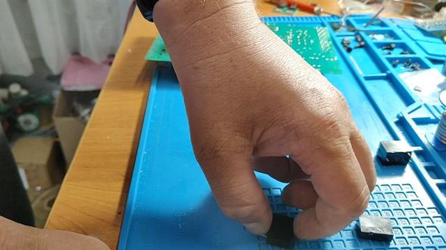 Ремонт платы управления ARISTON  GAL-EVO2 SE видео отчёт