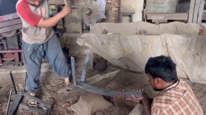 Листовые рессоры для грузовых автомобилей И прицепов.