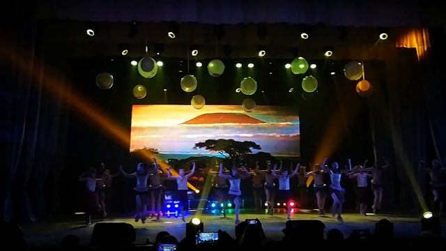 Ровесник!!! Днепр. Африка 27.04.2023 ДК Шинник - 50 лет!!! смотреть онлайн