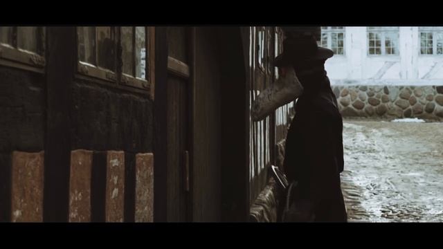 За маской равнодушия: История чумного доктора смотреть онлайн