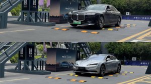 BMW i7 vs Yangwang U7 тест подвески на лежачих.