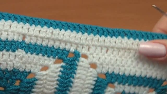 Популярные КВАДРАТНЫЕ МОТИВЫ/Пэчворк крючком/Шапка, ш