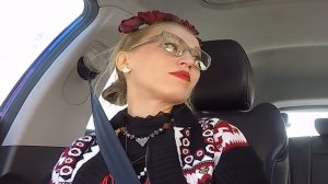 Хитрая пассажирка клеилась к таксисту хотела развести на поездку