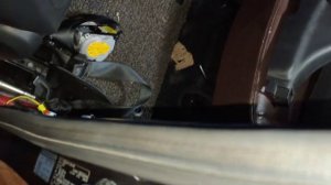 Как снять ремень безопасности Hyundai Santa Fe DM 2012-2018