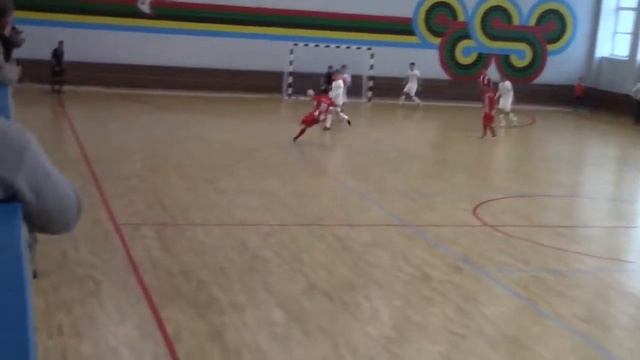 Угловой  заброс на Фаренюка