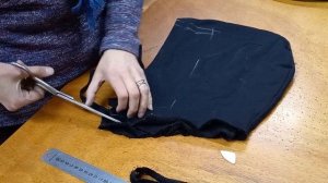 КАК СДЕЛАТЬ ИЗ КАПЮШОНА ВОРОТНИК НА СВИТШОТЕ . АТЕЛЬЕ ?