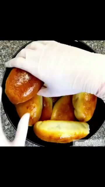 Они остаются мягкими и вкусными даже на 3-4 день, если достоят, я ищу лёгкие пути, поэтому тесто... смотреть онлайн