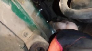 vito 638 2.2 CDI как поменять натяжитель либо ролик натяжите?