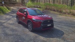 Toyota Corolla Cross 2.0 VVT-i Hybrid AWD 2025 обзор