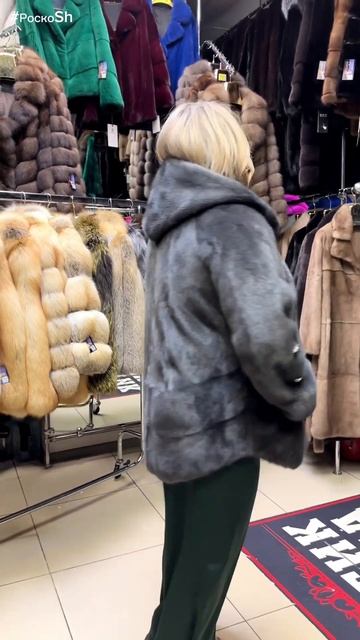 КРАСИВАЯ ШУБА ЦВЕТ ГРАФИТ ПО АКЦИИ смотреть онлайн