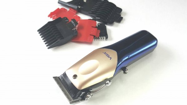 VGR V-162 машинка для стрижки