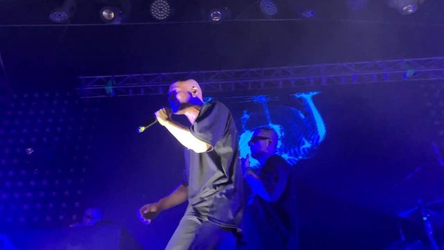 ATL – Обратно feat. Ичи (Live г. Омск) смотреть онлайн