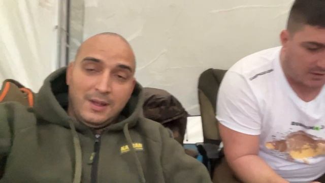 ЗА ШАРАНИ НА ЯЗ. ЦЕРОВО - Есенен риболов на красиви и борбени риби със страхотна компания!