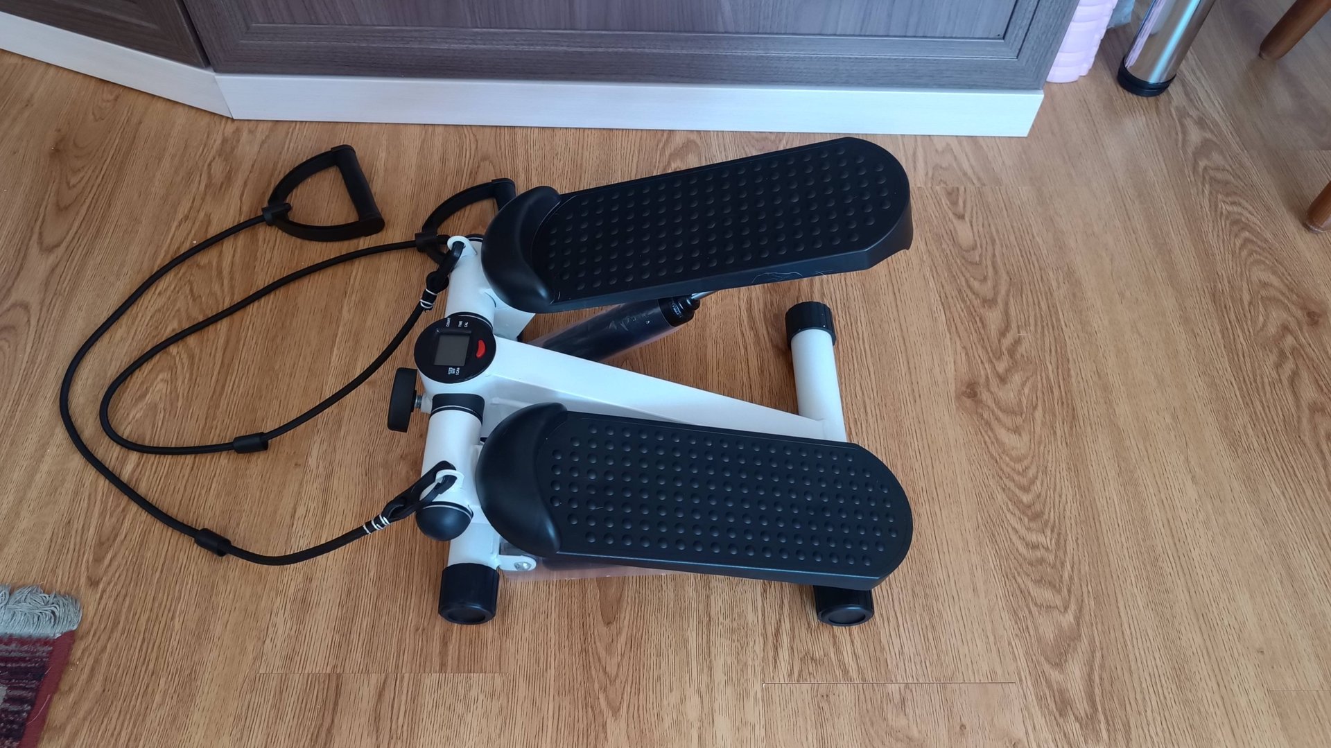 Удачные покупки с ВБ / ОБЗОР ТРЕНАЖЕРА  "СТЕППЕР" С ЭСПАНДЕРАМИ / готовимся к лету!