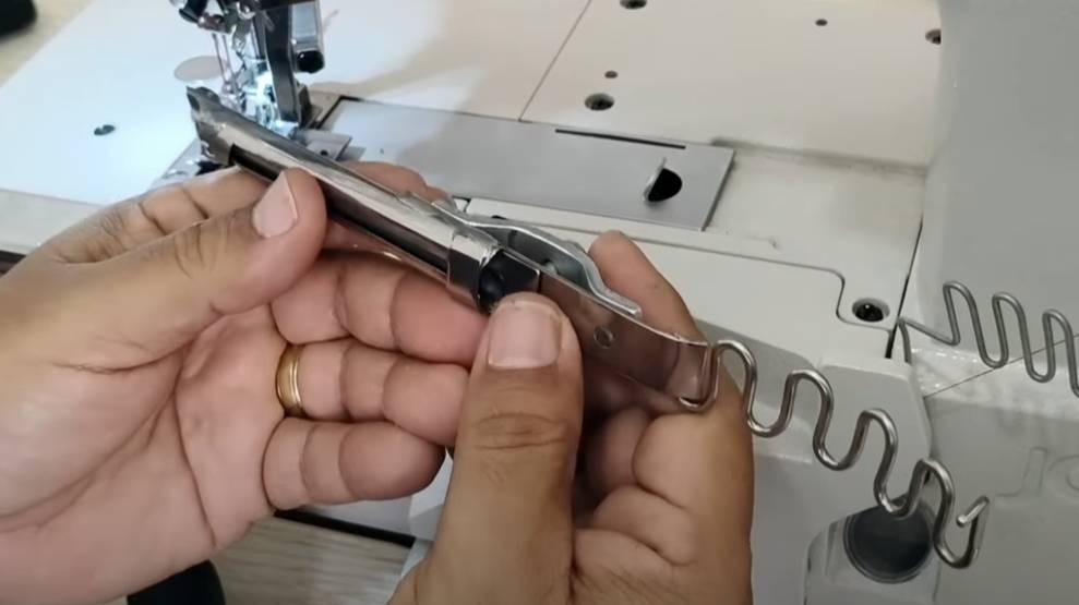 Как использовать эластичную косую бейку шириной 1,5 см