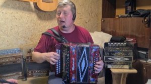 А любовь всегда права. Исп. Роман  Мартюшев.