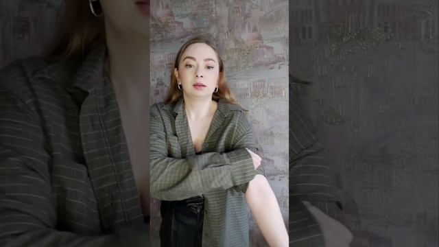 Как подвернуть рукава стильно? Показываю смотреть онлайн