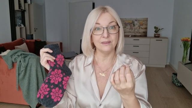 Связала шикарное пальто... или банный халат?// Приглаше? смотреть онлайн