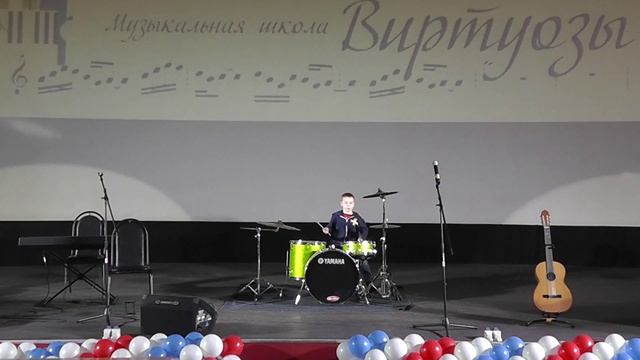 Митин Александр (7 лет) ударные
