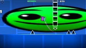 Geometry Dash-Fire in the hole Уровни