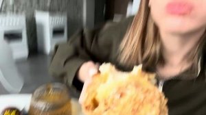 Снова ПЕРЕЕЗД! Новое общежитие?! | Обустраиваю комнату | Финашка