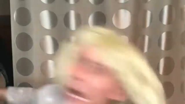 Светка и бритьё смотреть онлайн
