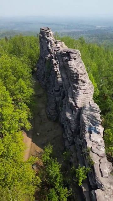 Скалы Семь Братьев на Урале смотреть онлайн
