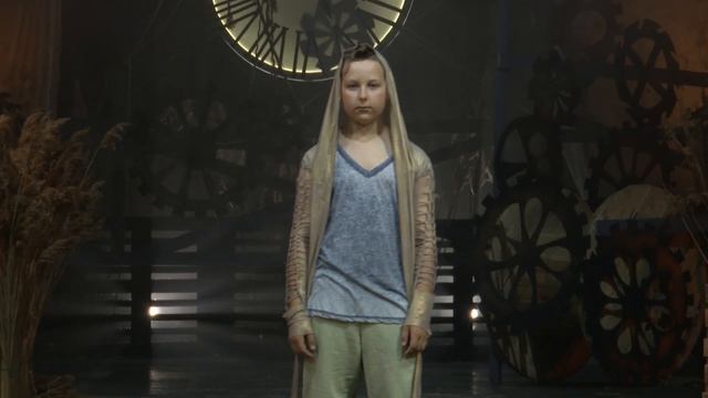 СВЕТЛАНА ГРИЛЕО, бренд  A GLOSSIER. 7-ой сезон летней Magic Fashion