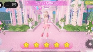 Играю в платье чтобы произвести впечатление но без зв?