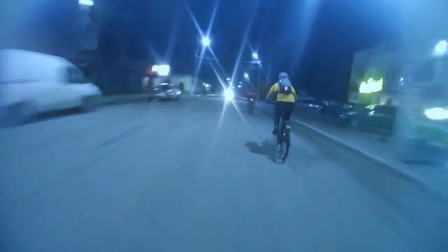 Велопрогулка, Два всадника скачут в вечерней грязи ( Острог 22.11.2017)