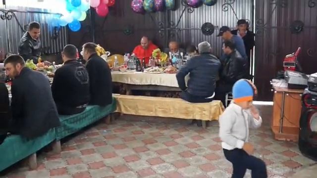 Цыганские кристины город курск дима крым 1 2 MP4 смотреть онлайн