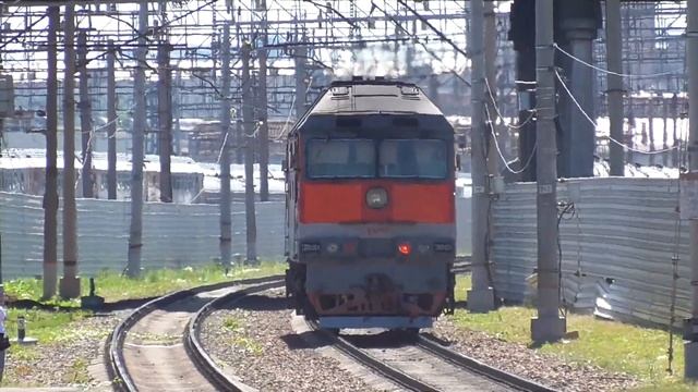 "Два тапка" ТЭП70-0124. Следует резервом и ТЭП70БС-235. смотреть онлайн