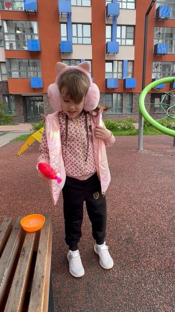 Пузыримет в действии 🐾 смотреть онлайн