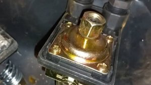 Замена реле давления насосной станции. Не повторяйте моих ошибок.