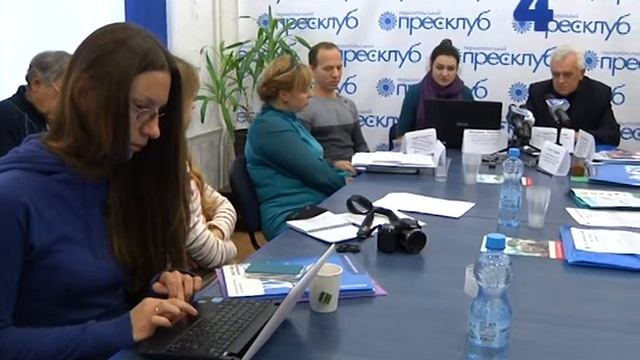 Дім і сім'я повинні бути в кожної дитини, вважають учасники кампанії 