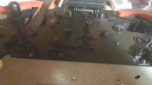 Как самостоятельно отрегулировать каретку от вязальная машина Нева 5